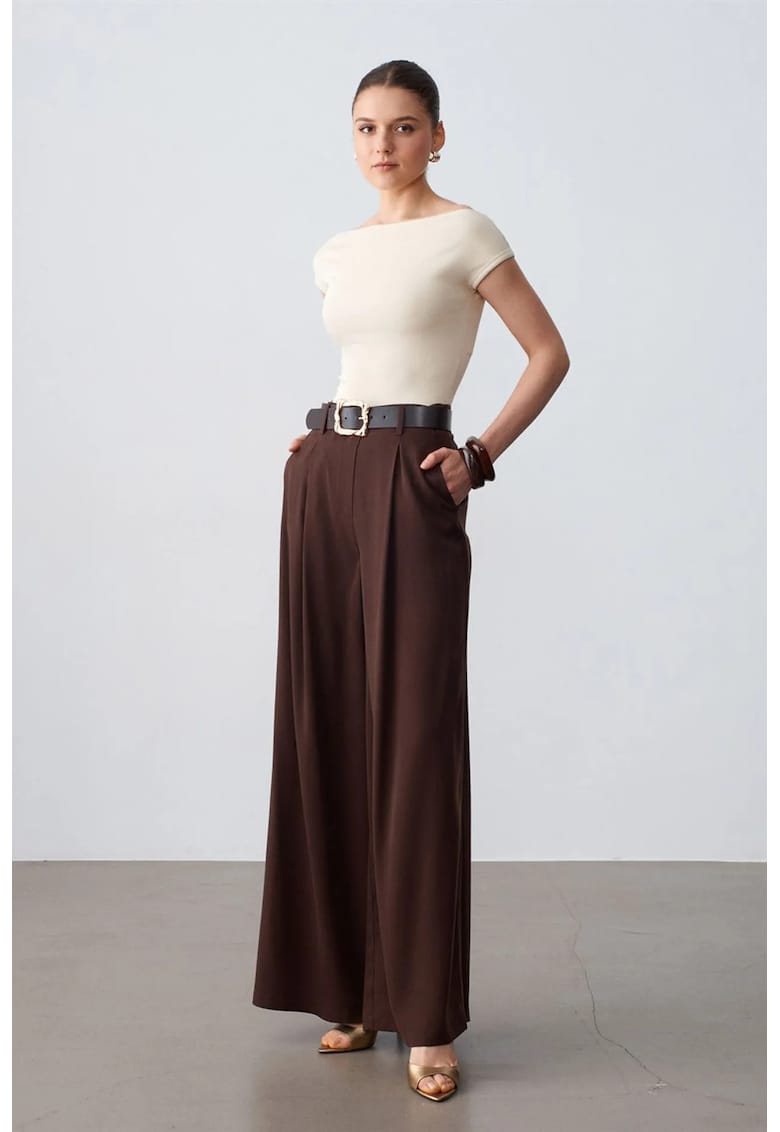 Pantaloni dama - plisati - talie inalta - maro cafea - 100% Tencel - Maro