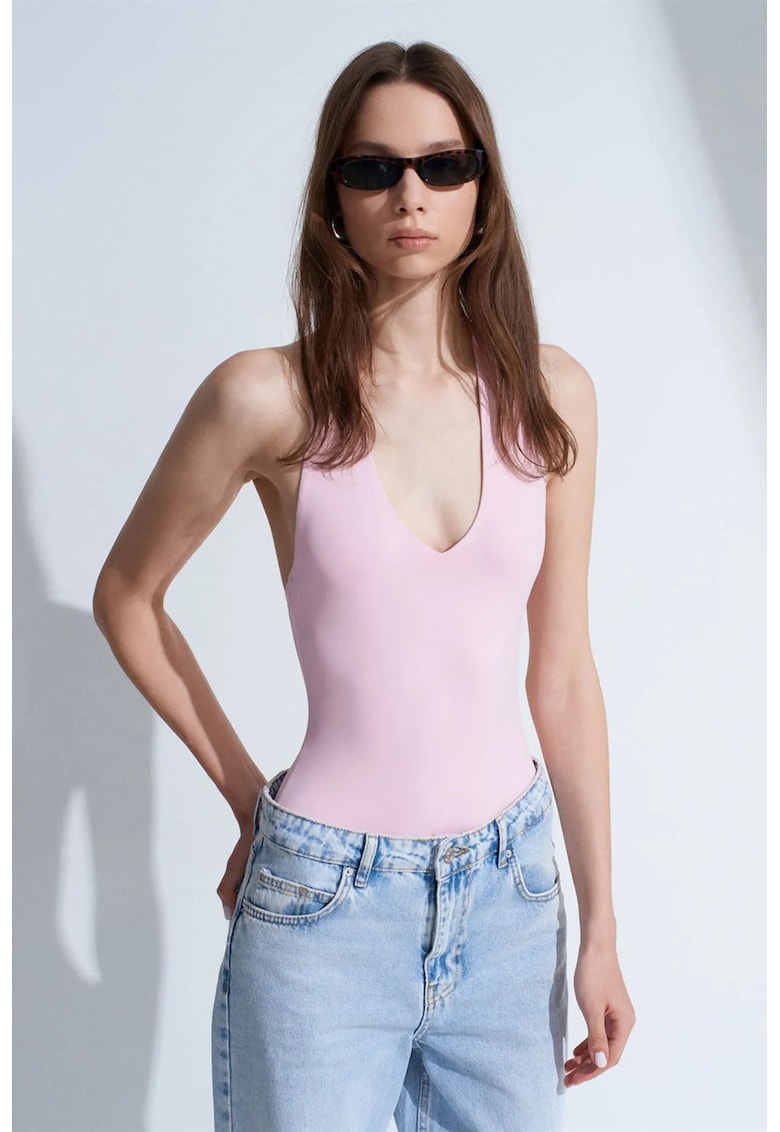 Body cu guler halter - decupaje - roz pudra - 93% nailon - 7% elastan