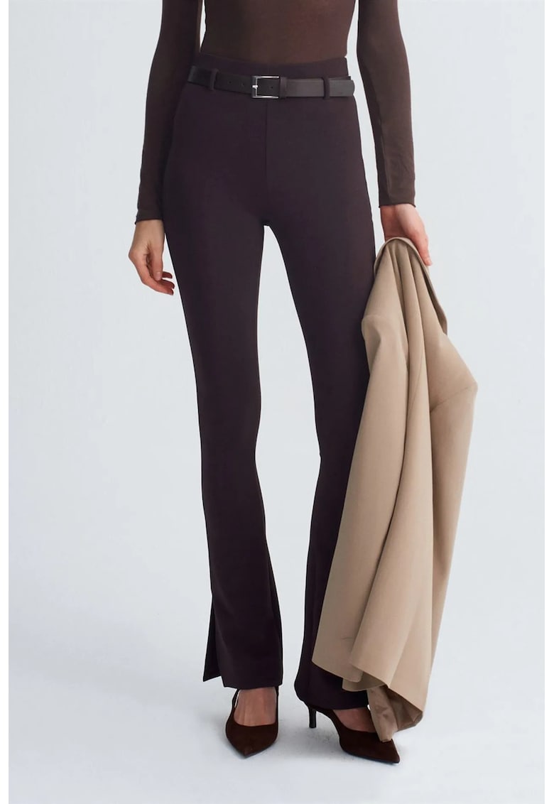 Pantaloni dama - evazati skinny - cu curea - maro mocha inchis - casual