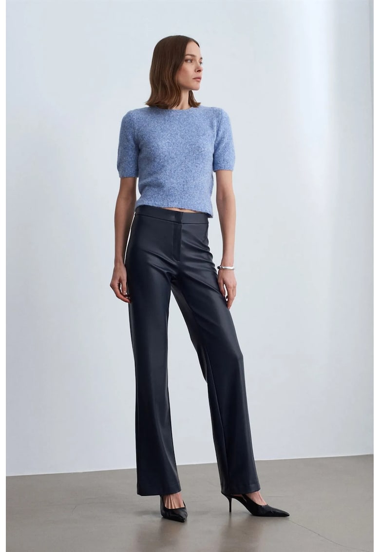 Pantaloni dama - evazati - negru - piele ecologica