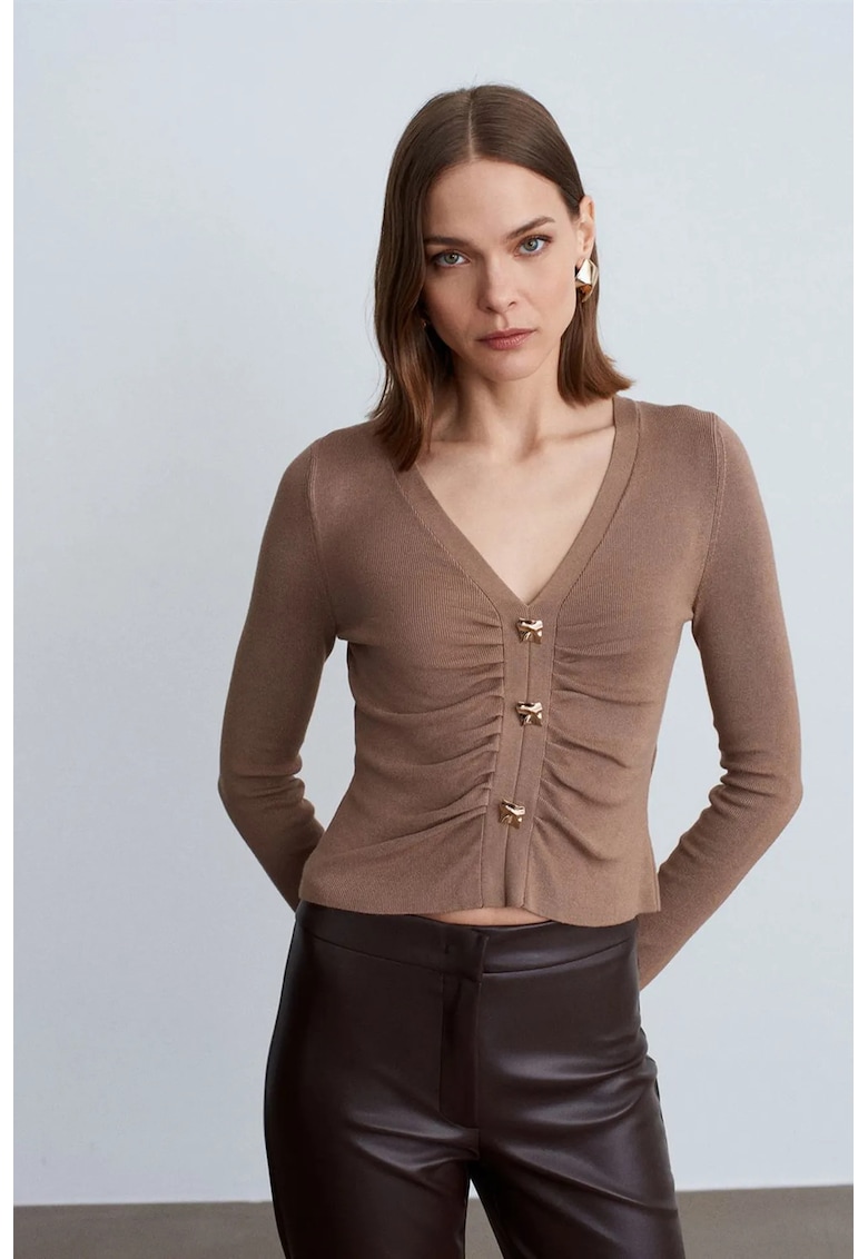 Pulover dama - cu guler in V - striat - cu nasturi - maro mocha - viscoza si poliamida - One Size INTL -