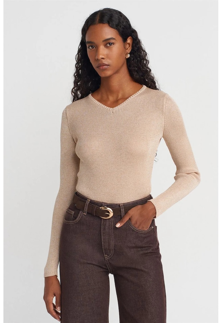 Pulover dama - slim fit - decolteu in V - bej natural - tricot din poliester si viscoza - One Size INTL -
