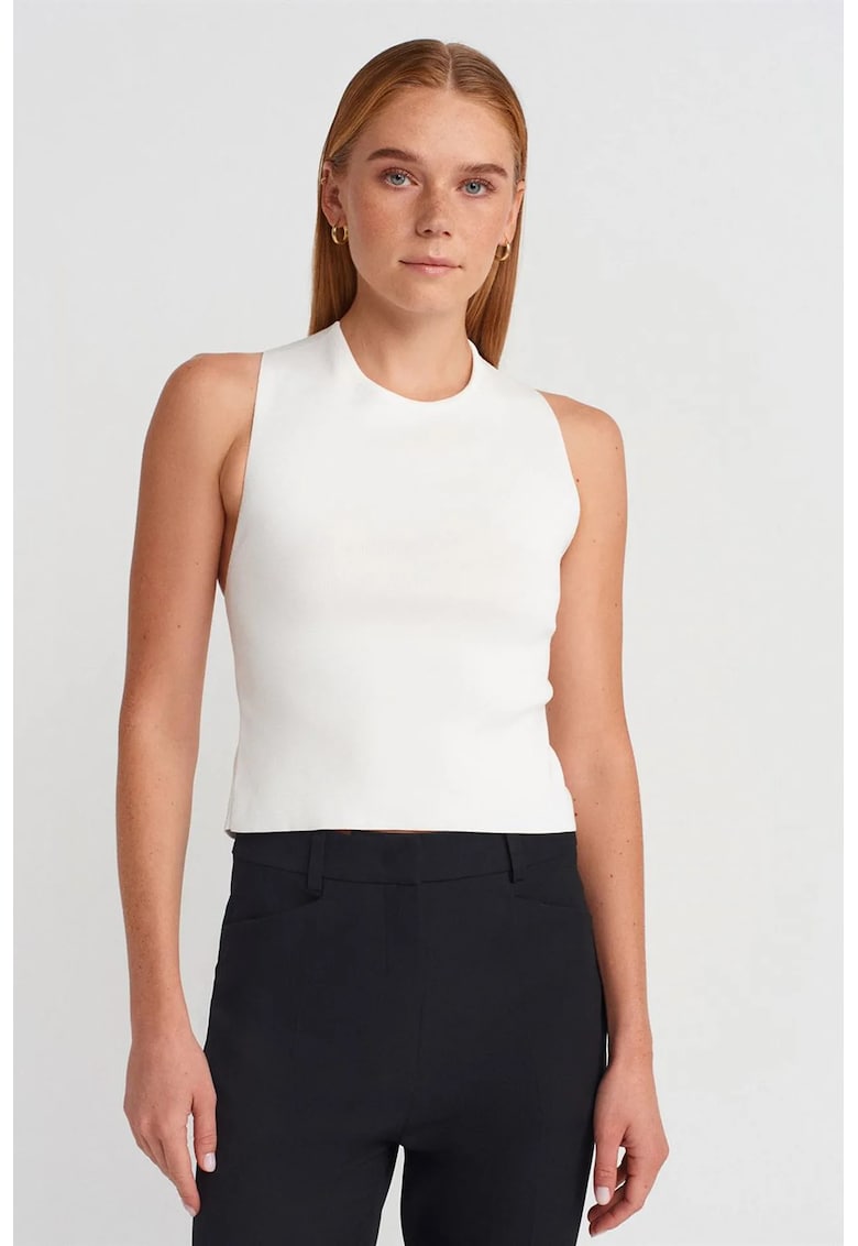 Bluza dama - tricotata fara maneci - decupaj - alb - poliester-viscoza-poliamida -