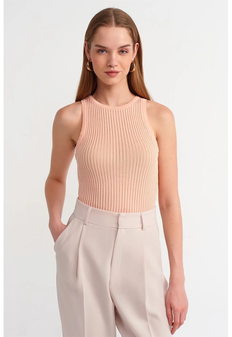 Bluza dama - tricotata fara maneci - roz pudrat - material elastic -