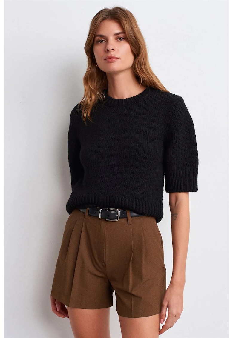 Pantaloni scurti dama - talie inalta - casual - maro nuc
