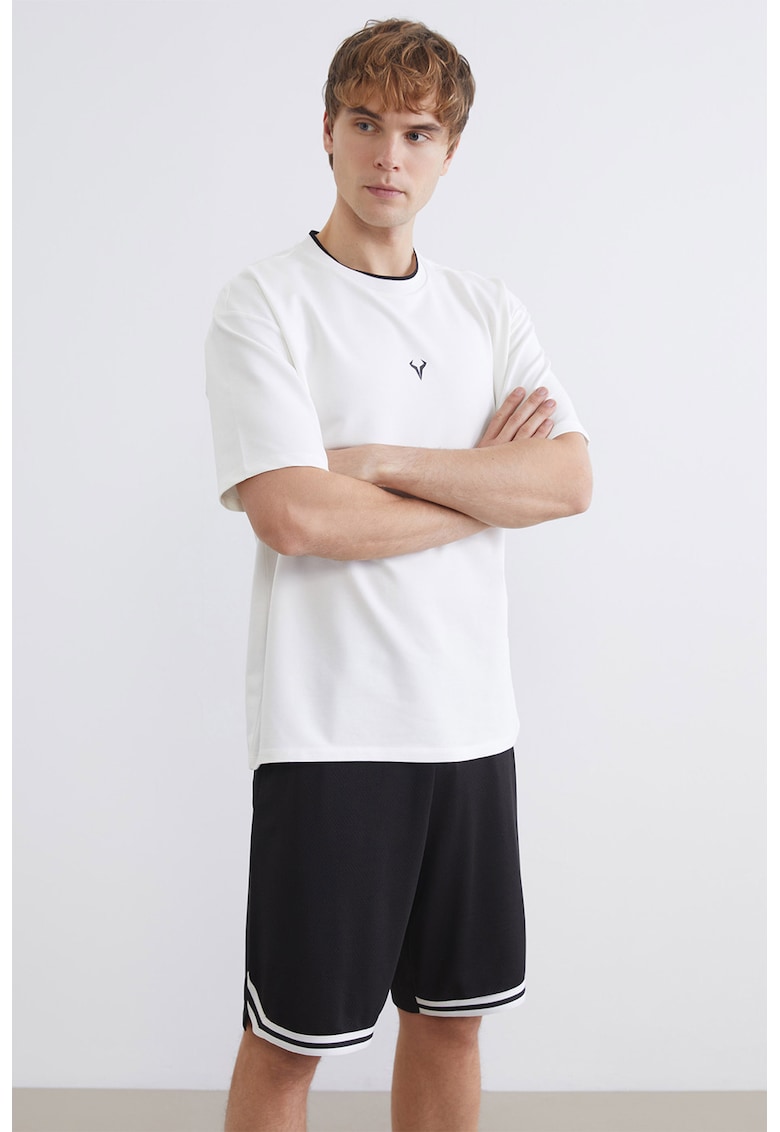 Tricou supradimensionat cu decolteu la baza gatului - Alb