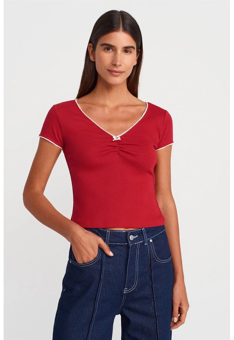 Bluza dama - crop - rosu cires - bumbac - maneca scurta - volanase