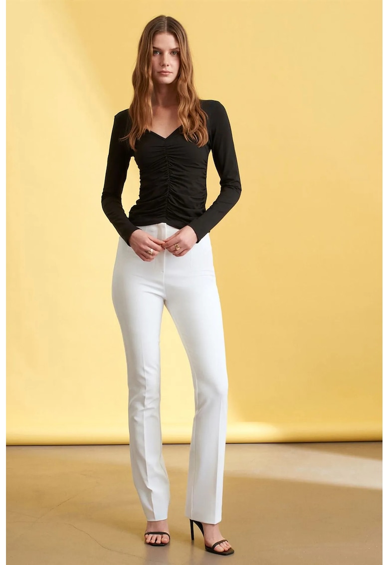 Pantaloni dama - croiala dreapta - alb - crep