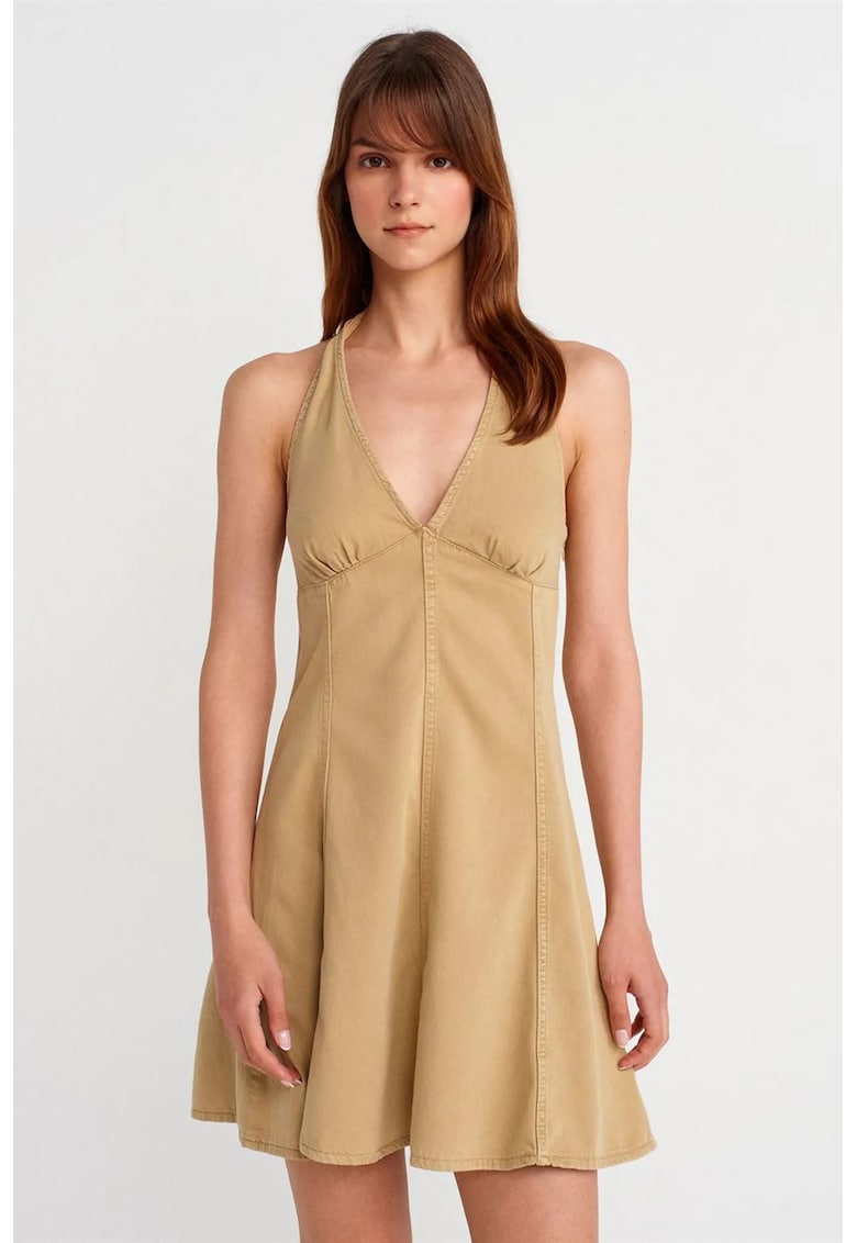 Rochie mini eleganta - maro camel - cu guler Halter - detalii cu snur