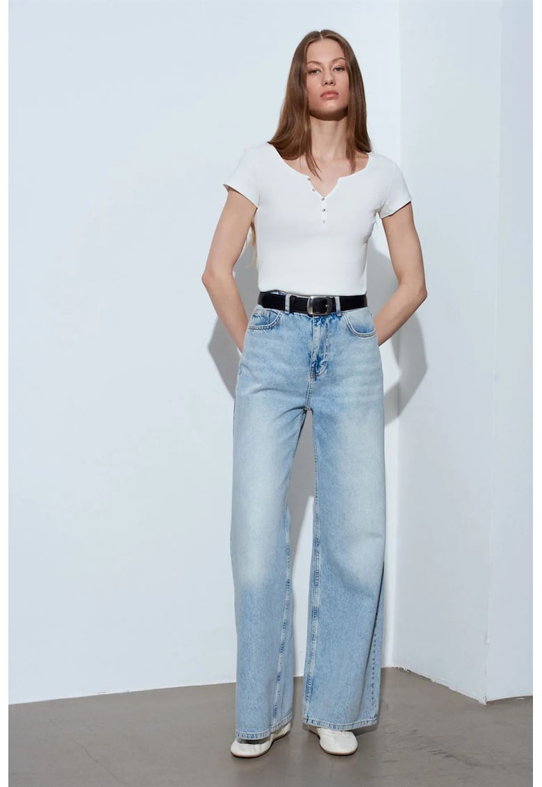 Tricou pentru Femei - Slim Fit - Alb - 100% bumbac - Maneca scurta