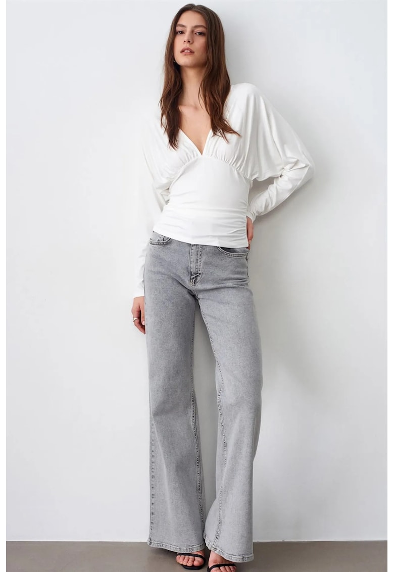 Bluza slim fit - decolteu in V - alb - viscoza cu elastan