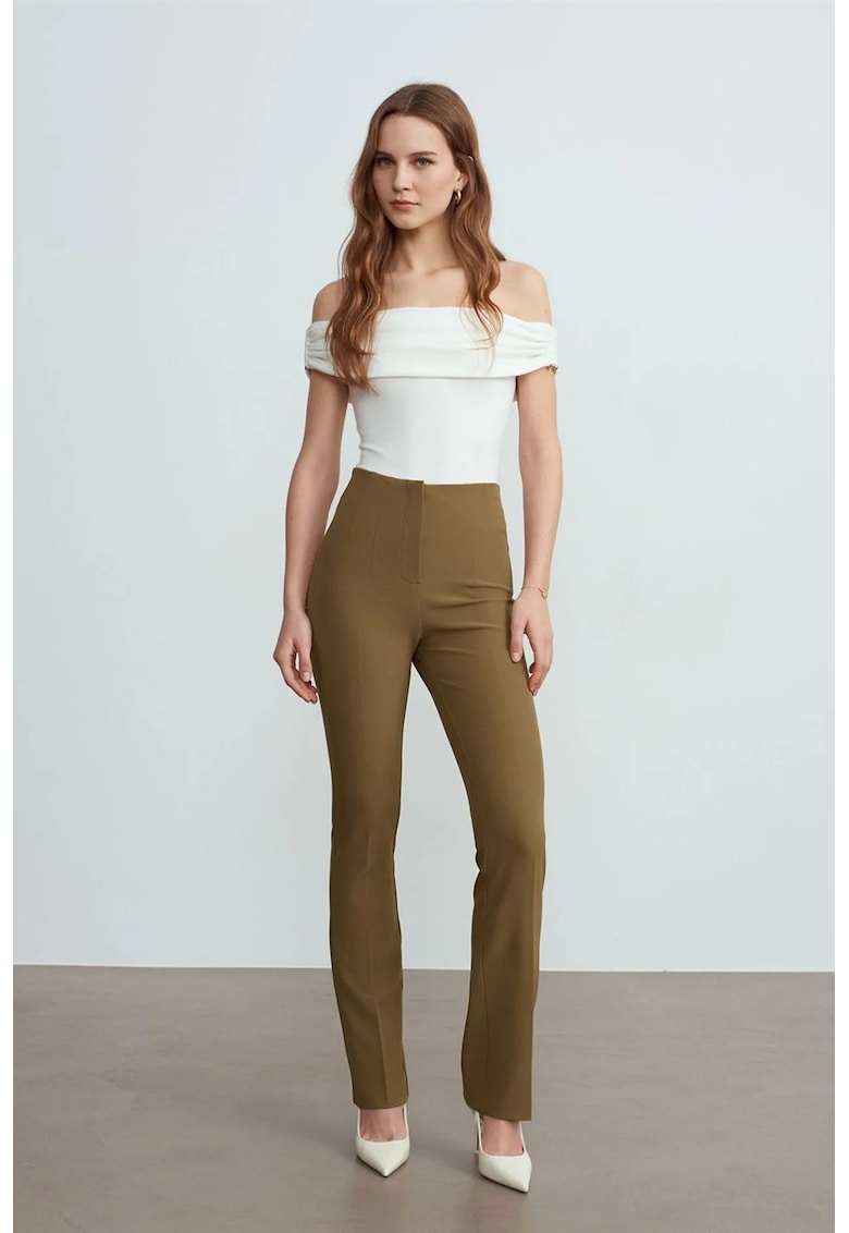 Pantaloni dama - croiala dreapta - plisat - verde kaki - crep