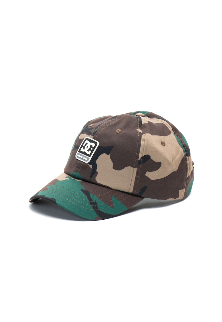 Sapca cu imprimeu camuflaj Sapca cu imprimeu camuflaj