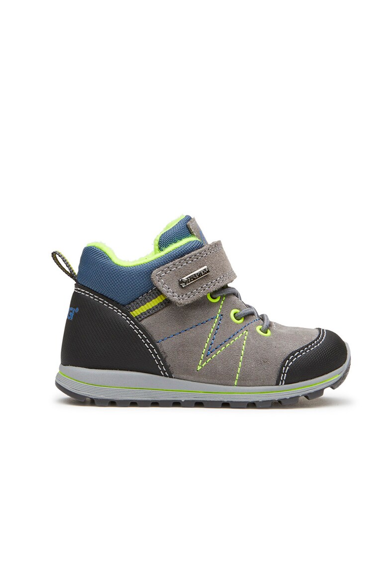 Ghete cu aplicatie de piele intoarsa Ghete cu aplicatie de piele intoarsa