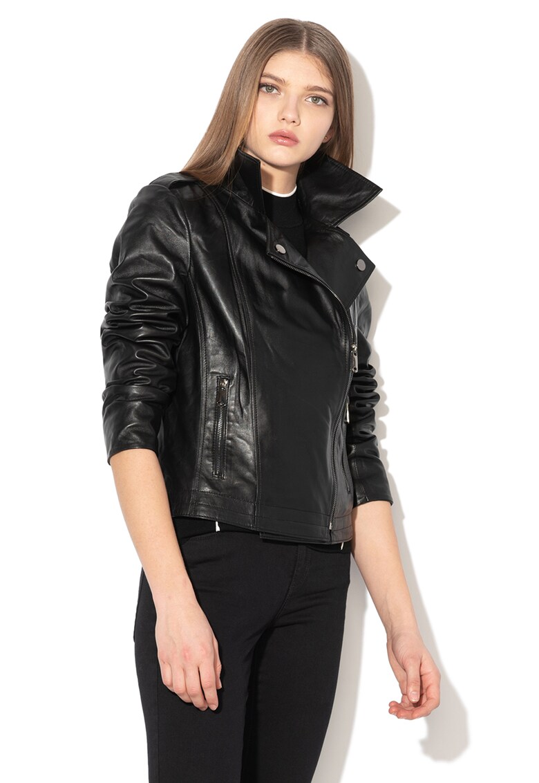 Jacheta biker de piele cu inchidere asimetrica