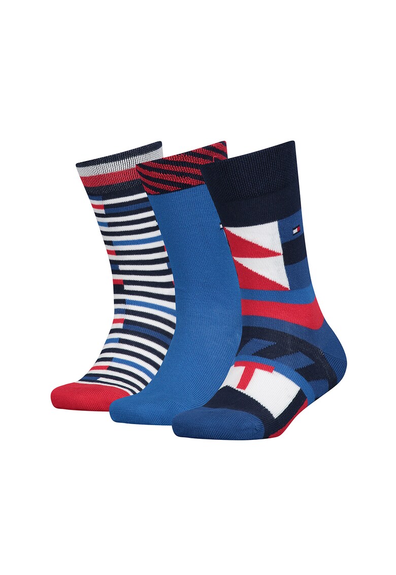 Sosete lungi cu diverse modele- 3 perechi Sosete lungi cu diverse modele- 3 perechi