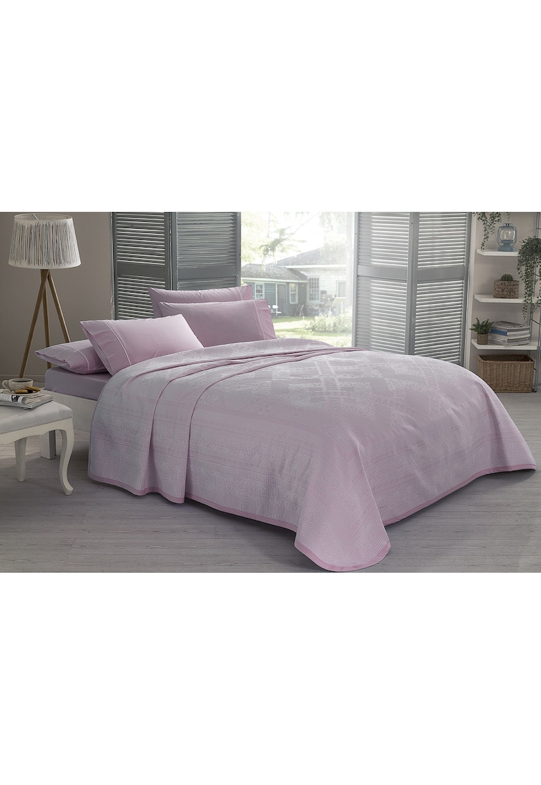 Lenjerie de pat pentru 2 persoane Jaquard cuvertura 230x250 cm - cearceaf pat cu elastic 160x200 cm si 2 fete de perna 50x70 cm - roz