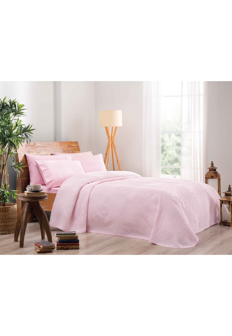 Lenjerie de pat pentru 2 persoane Flower Jaquard cuvertura 230x250 cm - cearceaf pat cu elastic 160x200 cm si 2 fete de perna 50x70 cm - roz