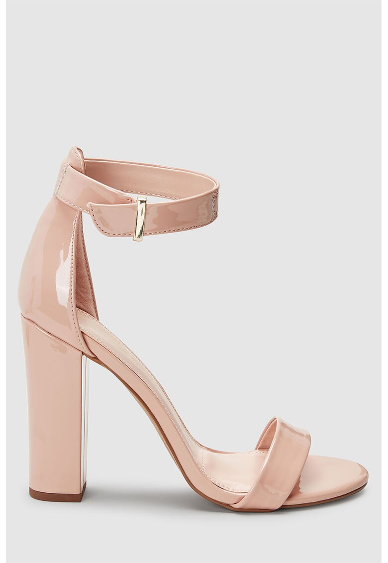 Sandale de piele ecologica lacuita cu bareta pe glezna Sandale de piele ecologica lacuita cu bareta pe glezna