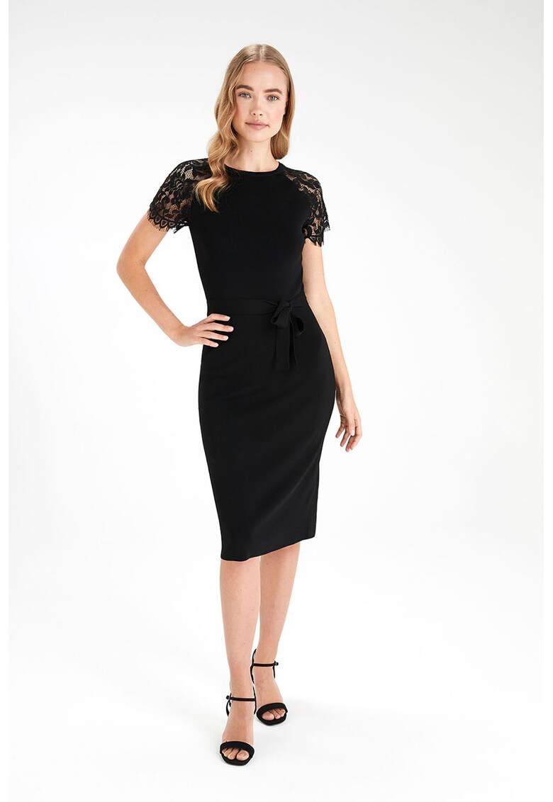 Rochie bodycon cu insertii de dantela