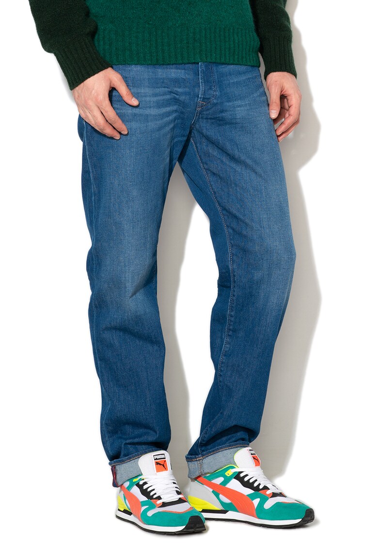 Jeans - Blugi cu croiala dreapta si aspect decolorat Thytan