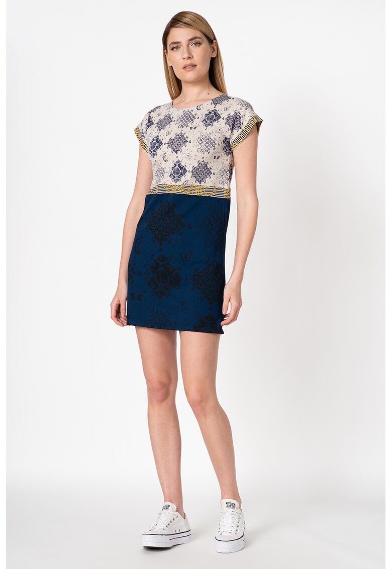 Rochie dreapta cu model geometric Montgomery