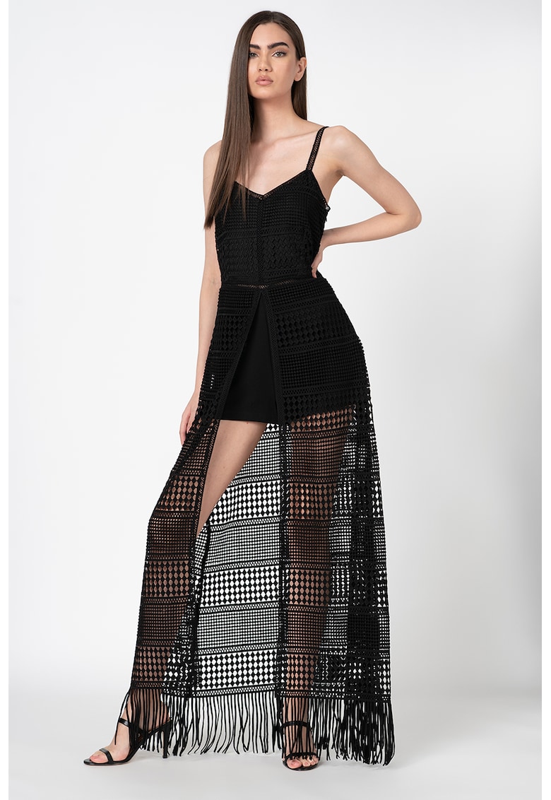 Rochie cu broderii si franjuri la terminatie