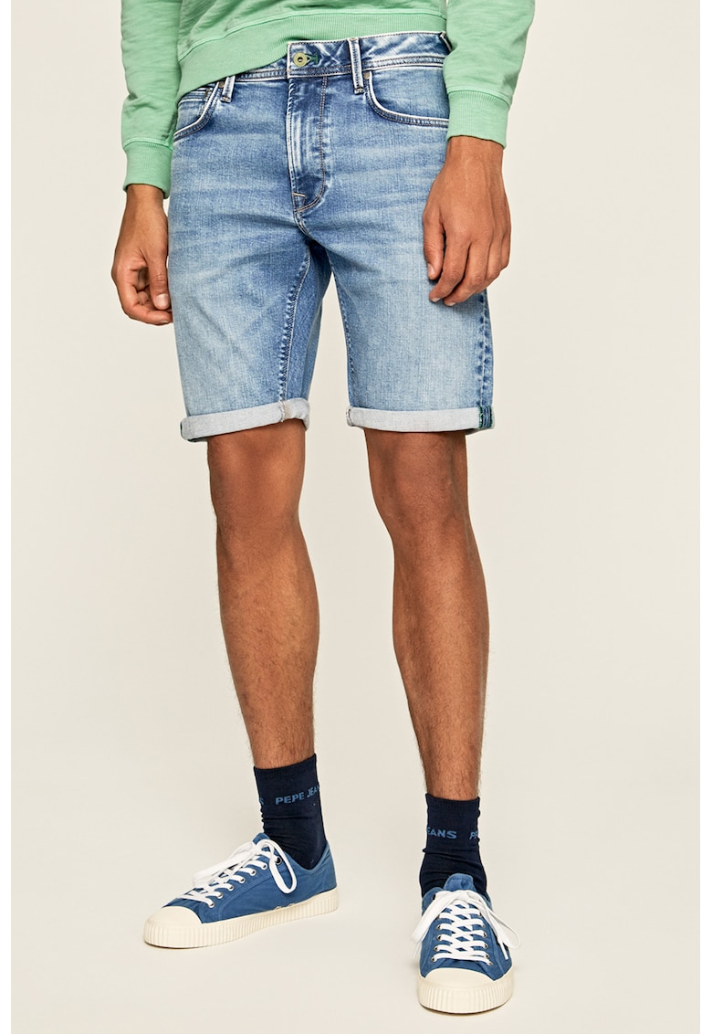 Pantaloni scurti din denim - cu aspect decolorat