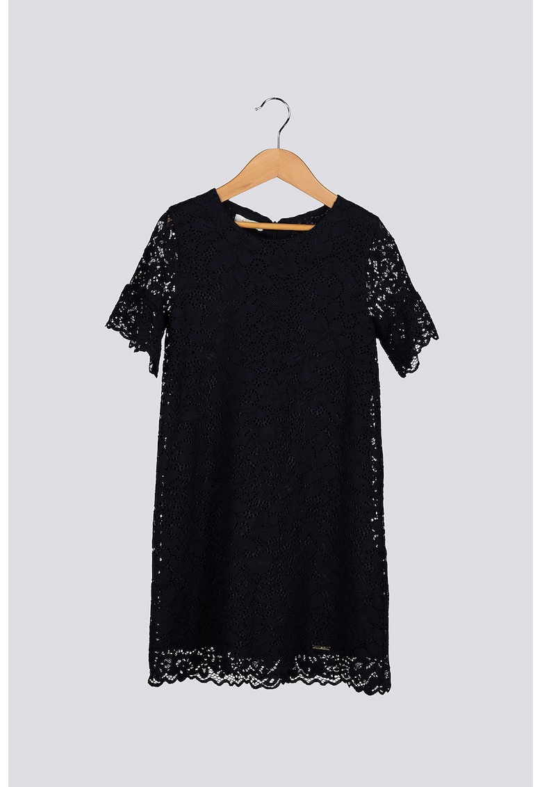 Rochie din dantela cu croiala in A