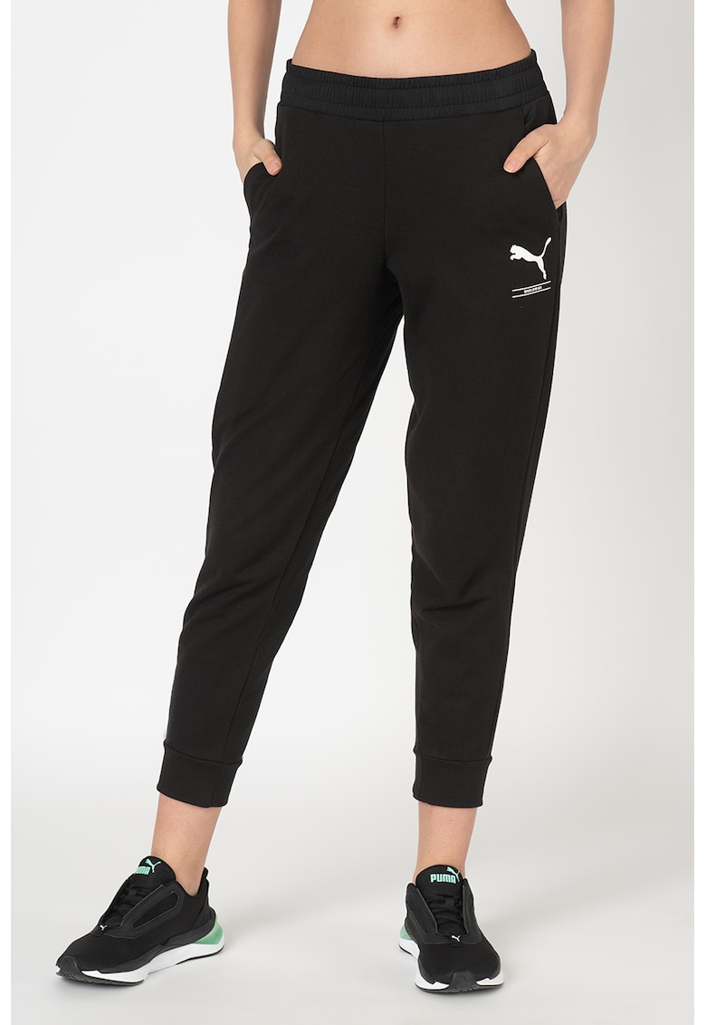 Pantaloni sport crop cu croiala conica Nu-tility