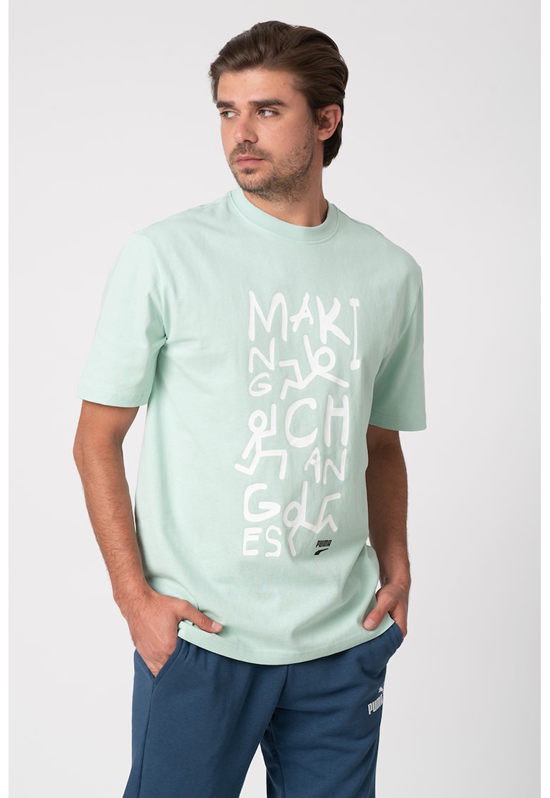 Tricou cu decolteu la baza gatului si imprimeu text Downtown