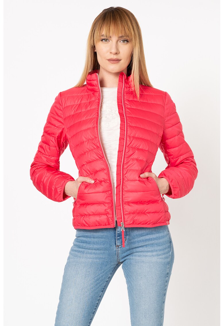 Jacheta usoara cu buzunare interioare Jacheta usoara cu buzunare interioare