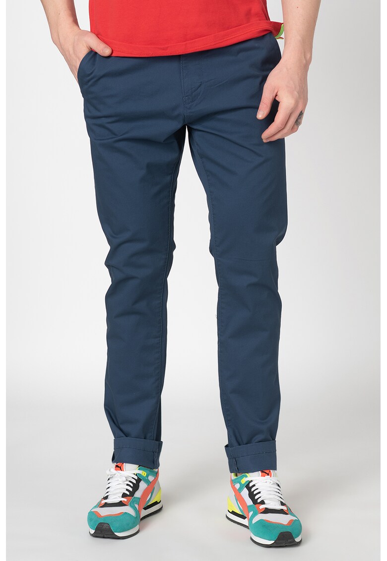 Pantaloni chino