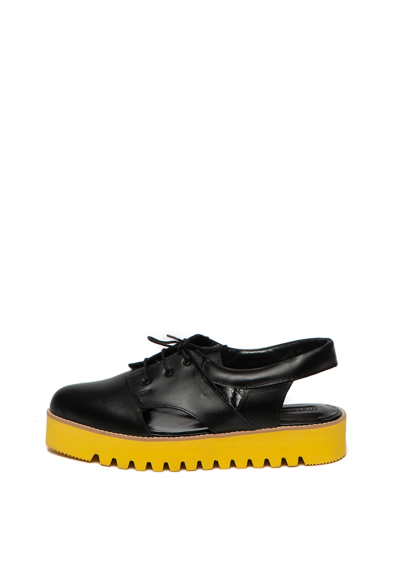 Pantofi derby de piele cu decupaje Pantofi derby de piele cu decupaje