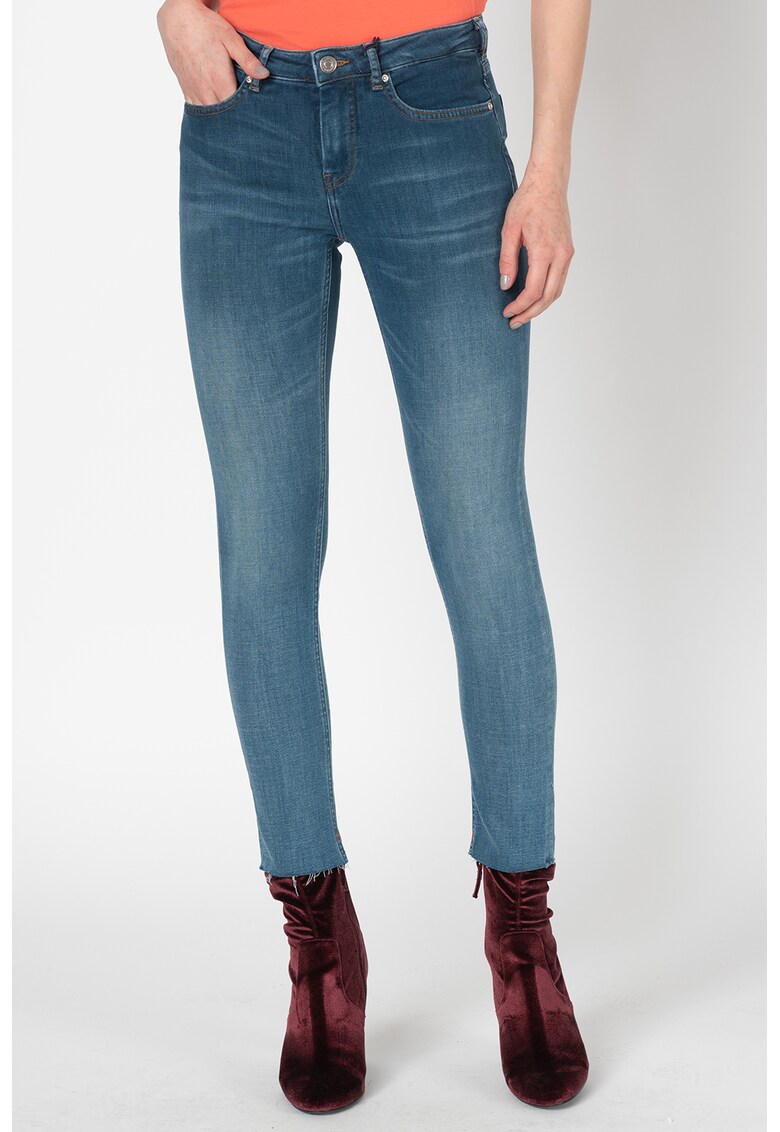 Blugi skinny