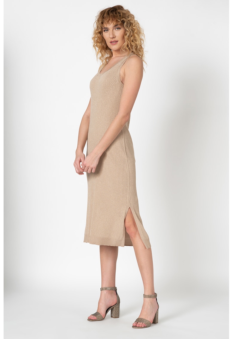 Rochie cambrata cu insertii de fire metalice
