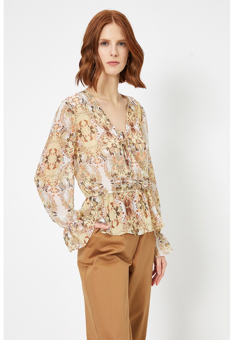 Bluza vaporoasa cu model floral