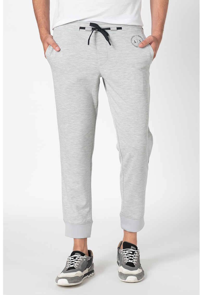 Pantaloni sport cu buzunare oblice