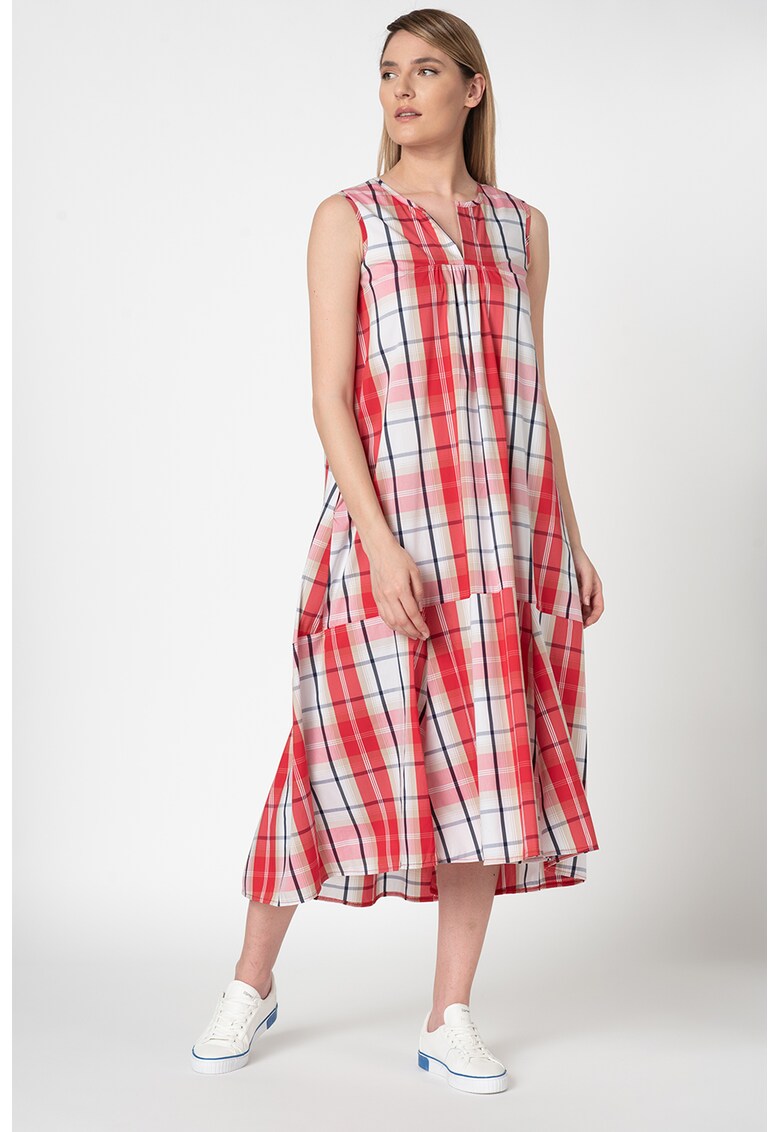 Rochie midi cu model in carouri Rochie midi cu model in carouri