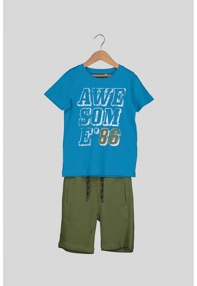 Set de tricou si pantaloni scurti cu imprimeu text