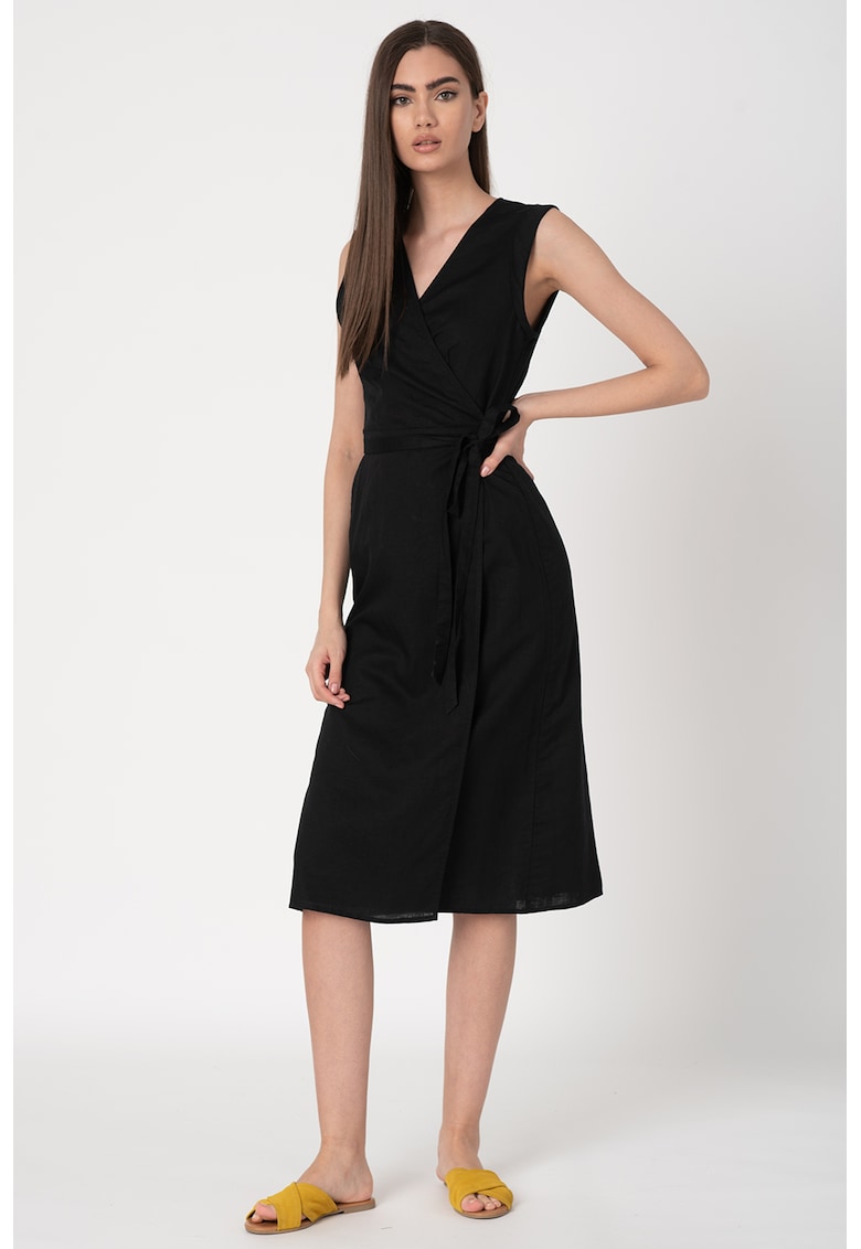Rochie midi cu croiala petrecuta