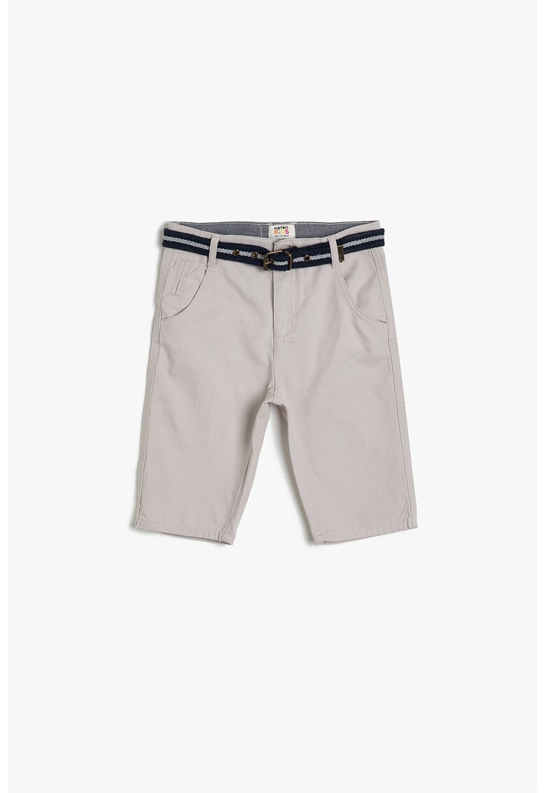 Bermude chino cu curea Bermude chino cu curea