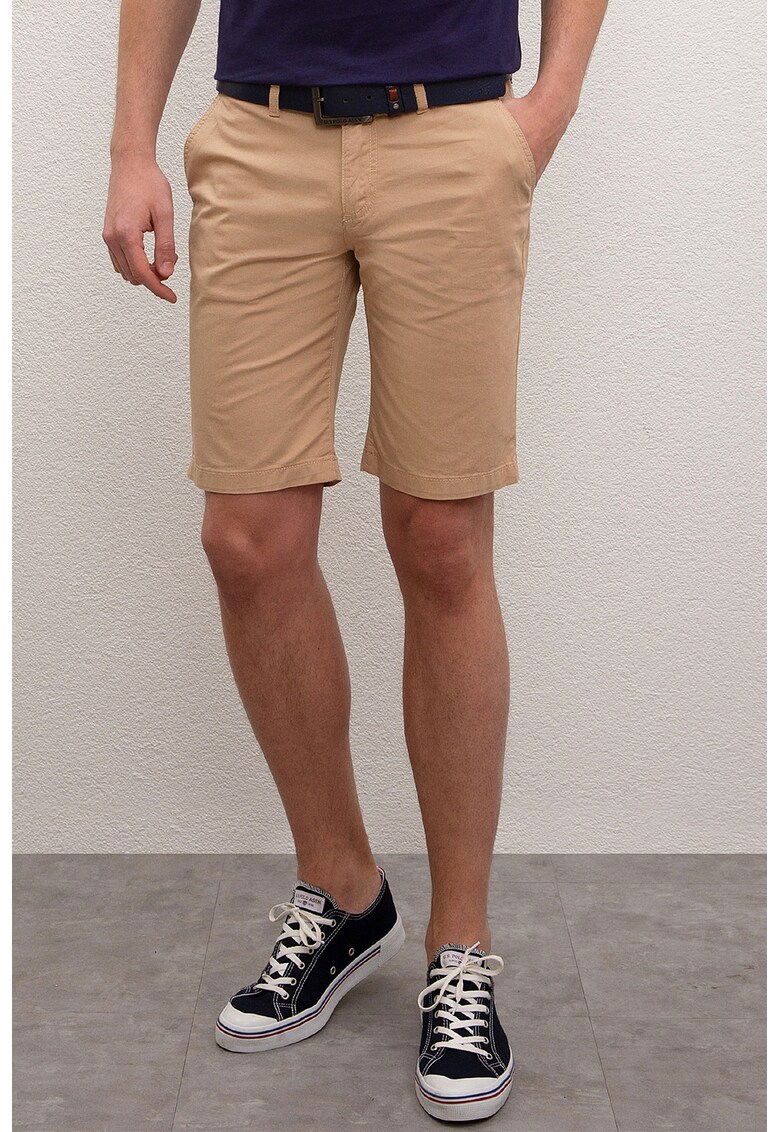 Bermude chino