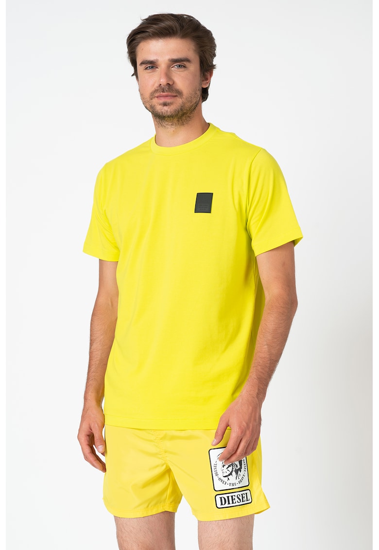 Tricou cu decolteu la baza gatului si aplicatie logo contrastanta Just-B