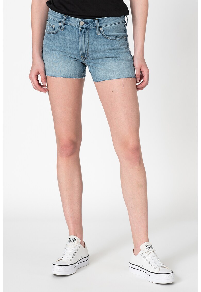 Pantaloni scurti din denim - cu terminatii nefinisate