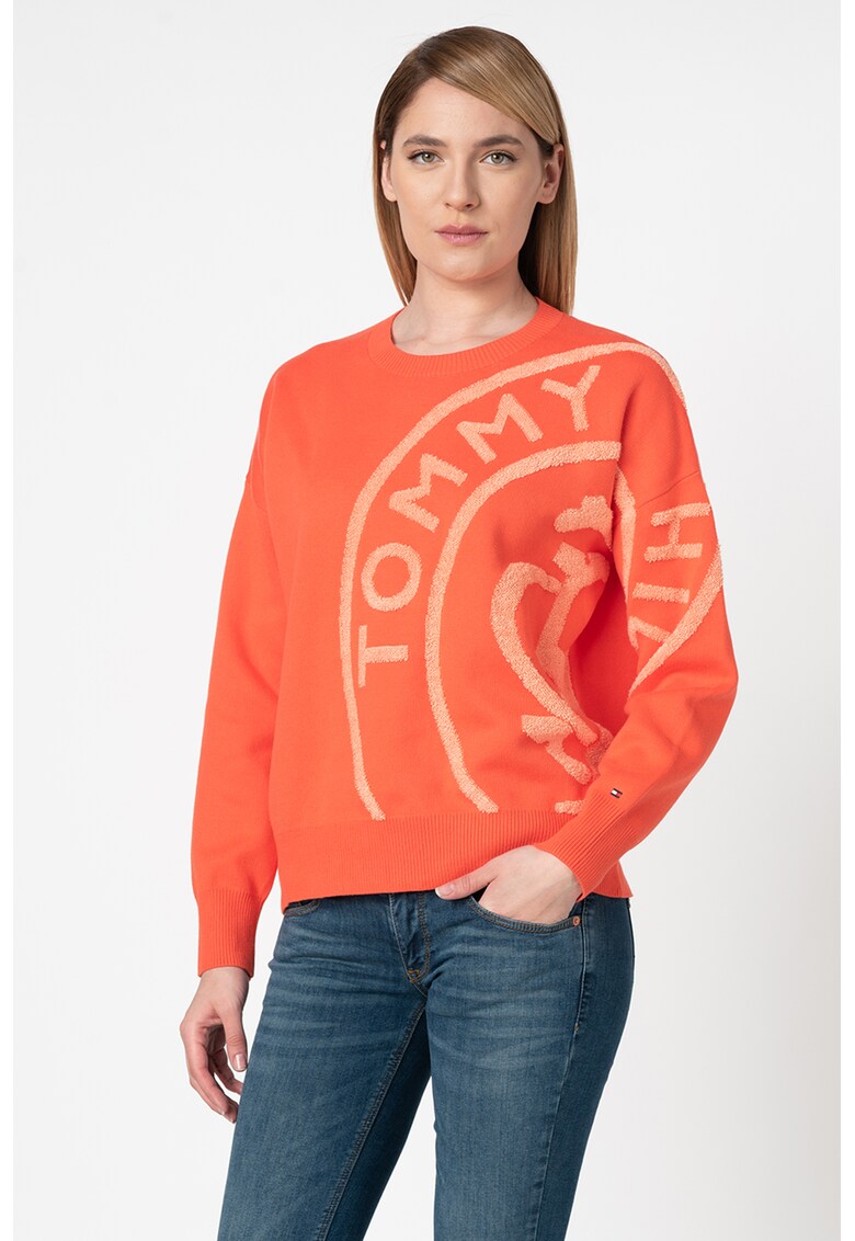 Pulover din bumbac organic si tricot fin cu model logo