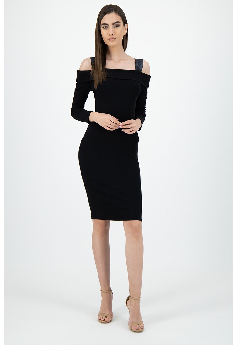 Rochie mini cu decupaje pe umeri
