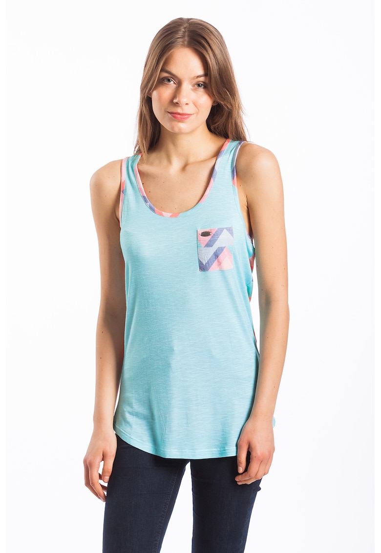 Top cu decupaj pe partea din spate Bubba