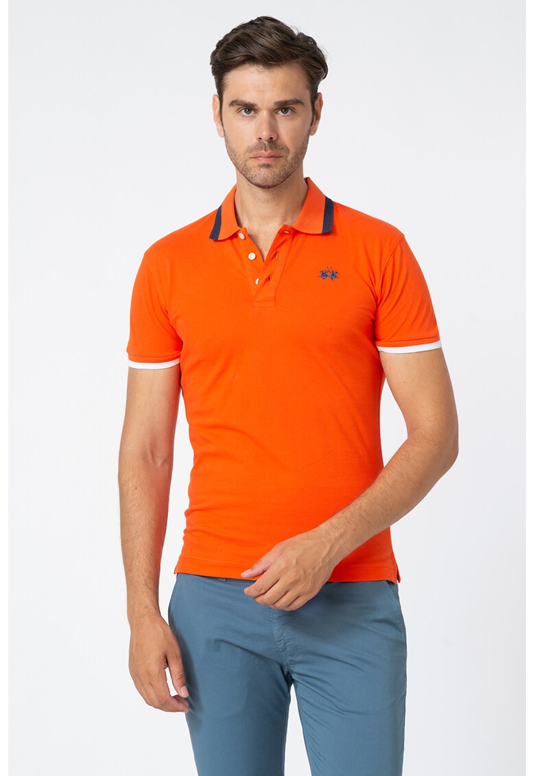 Tricou polo slim fit cu detalii contrastante