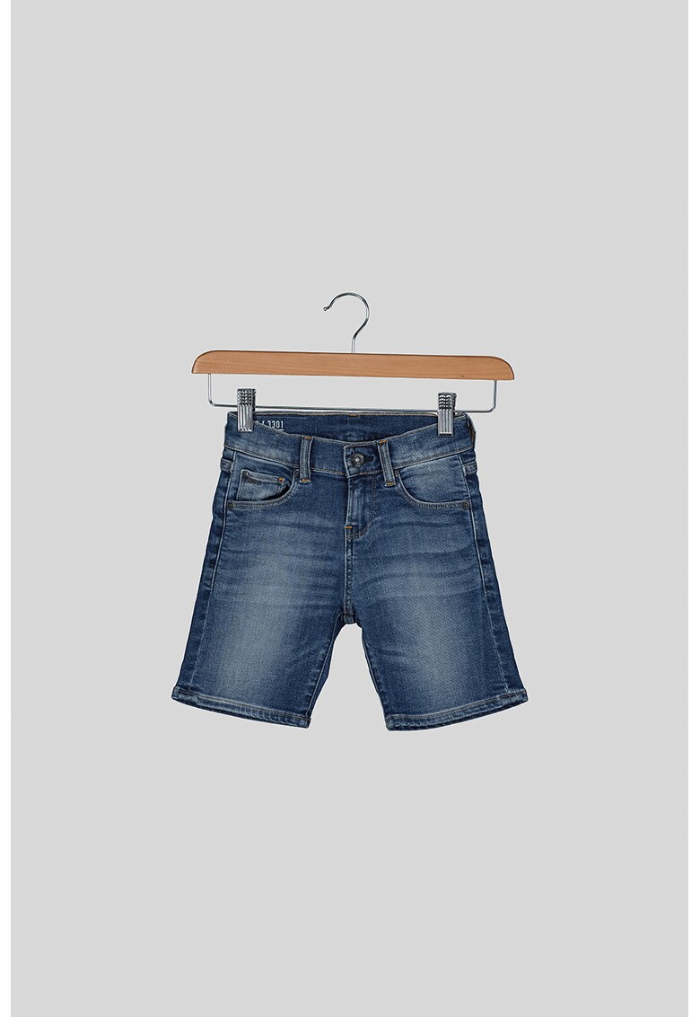 Bermude din denim
